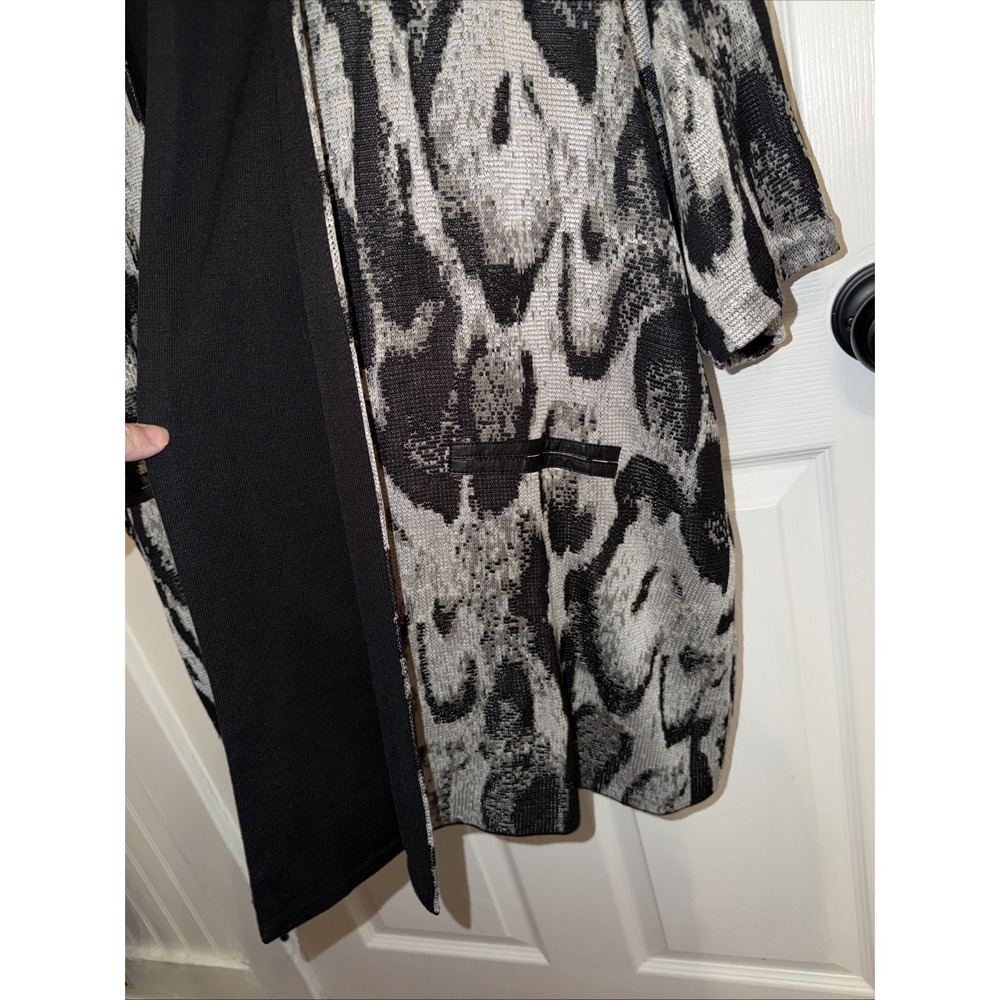 Misook Collection Black Abstract Pattern Jacket Open Size 2X PLUS Short Sleeve - Picture 3 of 7